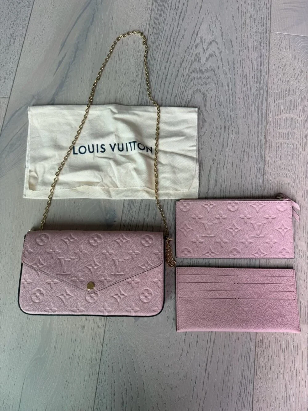 Louis Vuitton Pochette Félicie Monogram Empreinte Rose Poudre